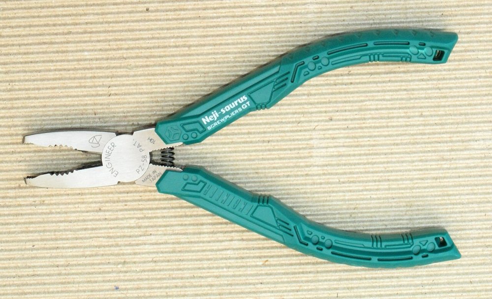 Screw-removal pliers