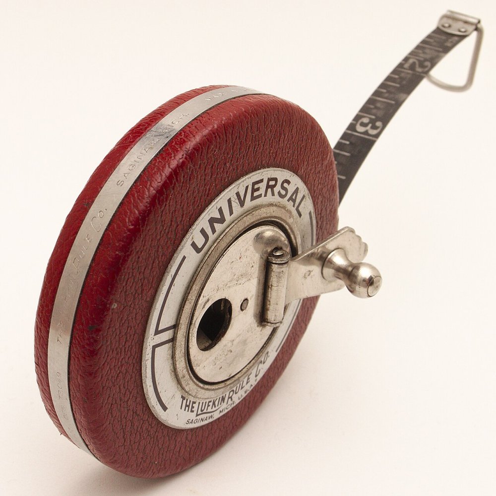 Long reel tape measure